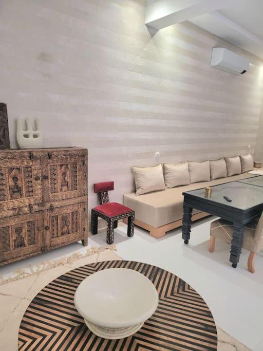 Riad Isahiac Avec Piscine En Exclusivite Marrakesh Ngoại thất bức ảnh