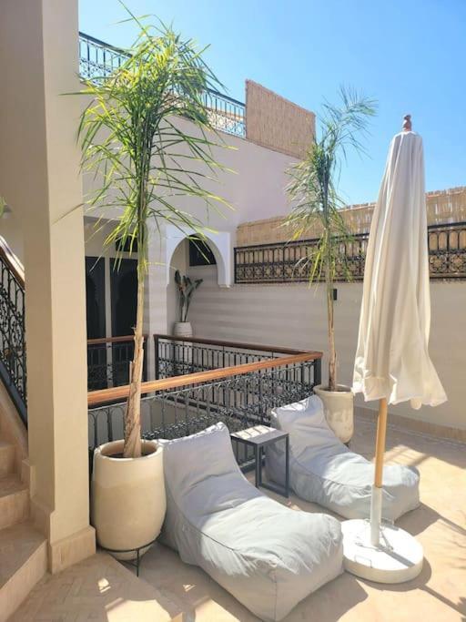 Riad Isahiac Avec Piscine En Exclusivite Marrakesh Ngoại thất bức ảnh